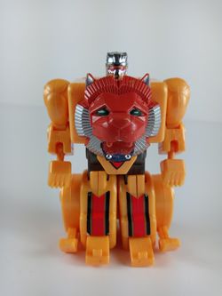 ROBO-KATS Action Figure LION Transformable Robots Tek Toys LION