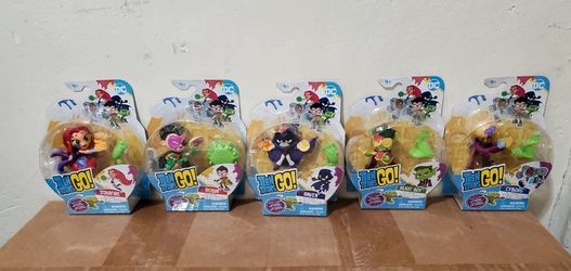 DC Teen Titans Go! Set of 5 Action Fig Starfire, Robin, Raven, Beast Boy, Cyborg