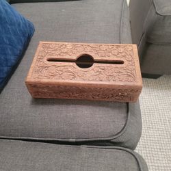 Kleenex box ( vintage) 