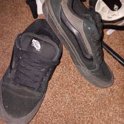 Chuncky Black Vans