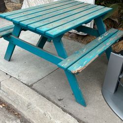 Free Picnik Kids Bench