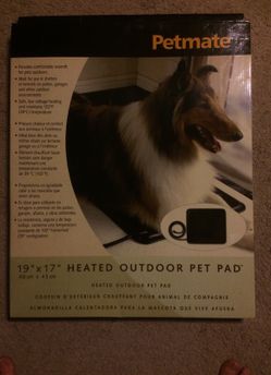 Heated outdoor pet pad