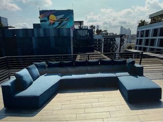 4 piece Oasis outdoor sofa from Room&Board