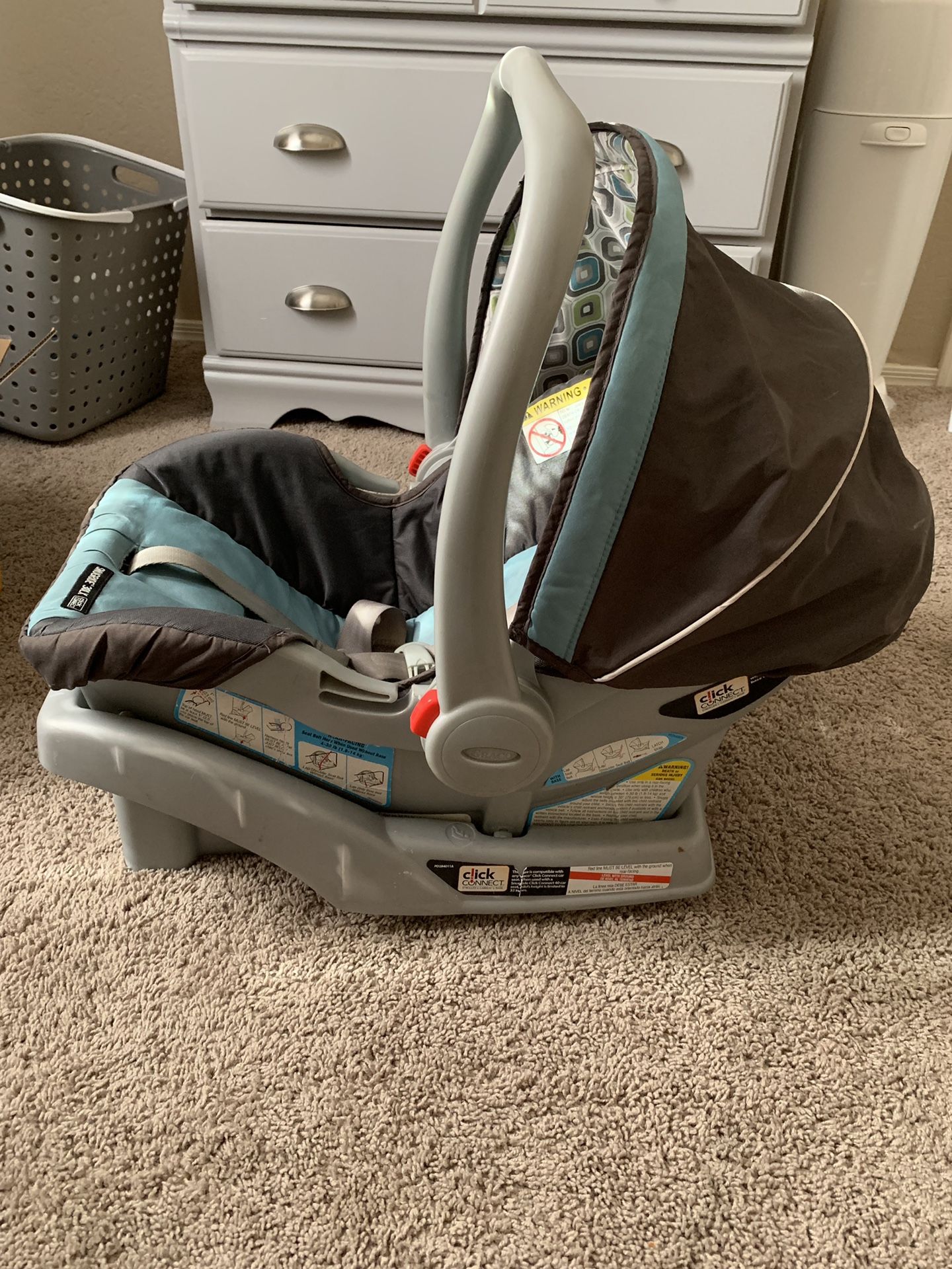 Graco baby car seat