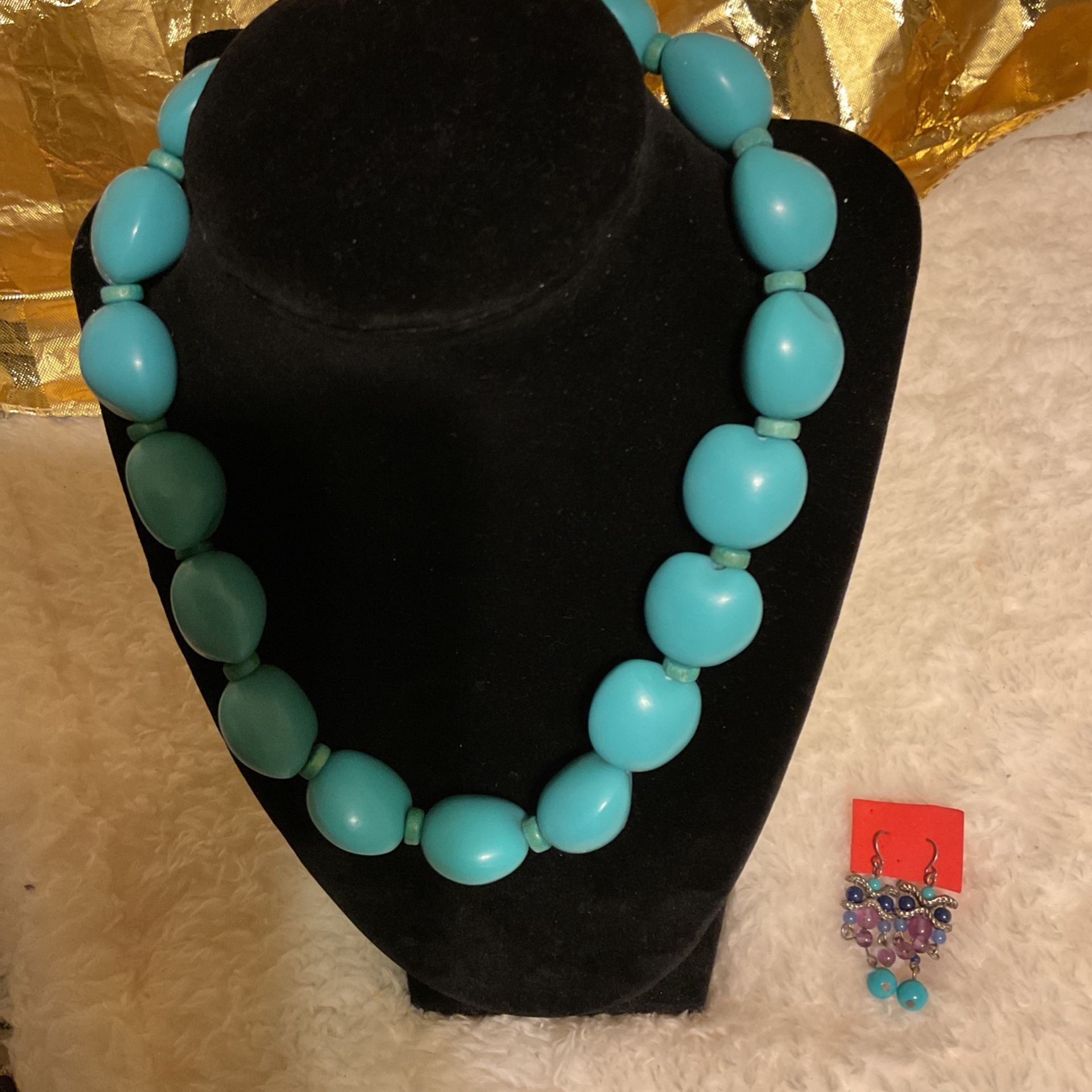 Gordy Turquoise Stone Necklace
