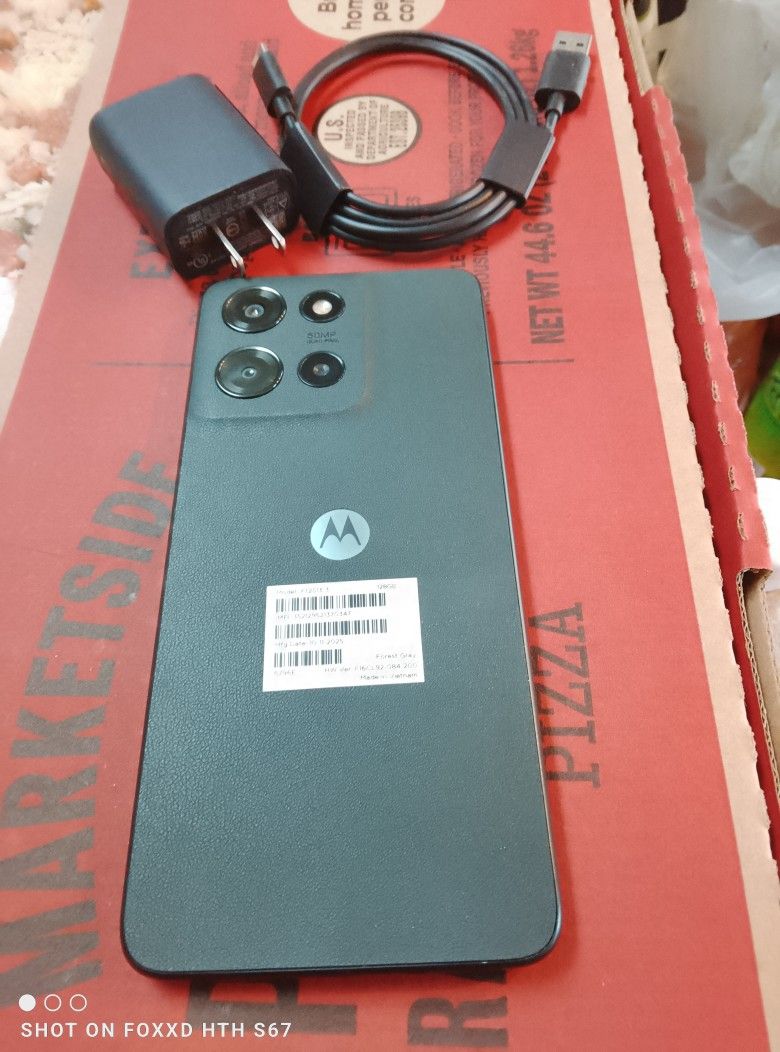 Brand New At&T Phone 64gb Memory