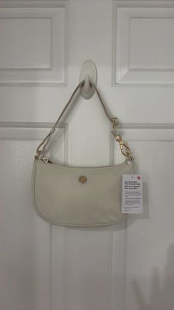 lululemon mini shoulder bag