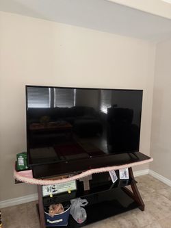 LG Flat Screen TV Large 65 Inches