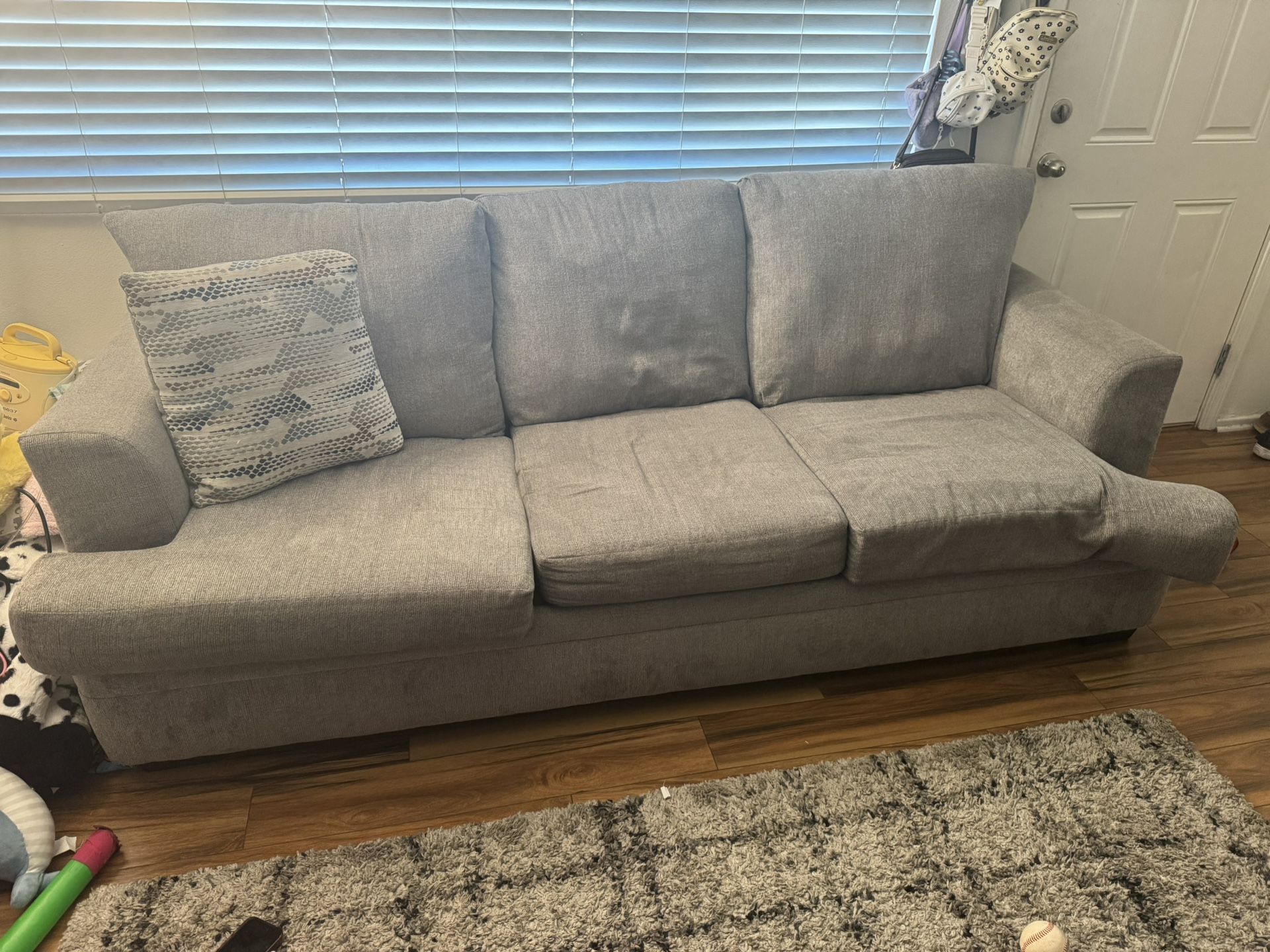 Free Couches