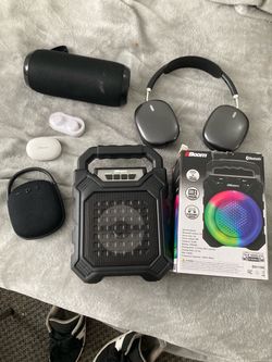 Mixed Bluetooth Audio Accessories Lot