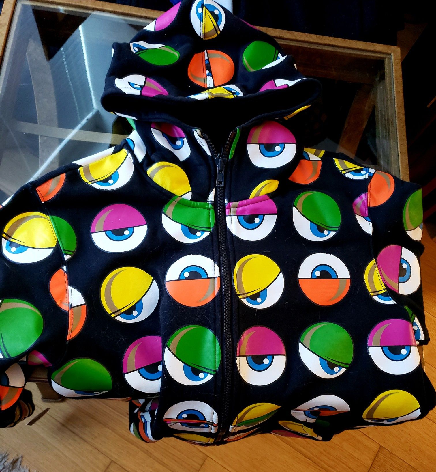 "RARE" KIDROBOT EYEBALLS ZIP UP HOODIE