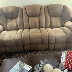 Lazy Boy Couch & Love Seat