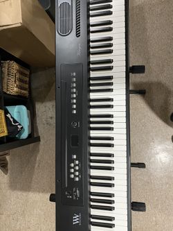 Williams keyboard w/ stand