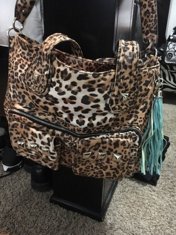 Kandee Johnson imoshion purse