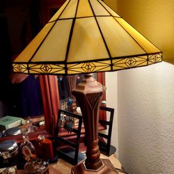 Beautiful Desk/vanity Lamp