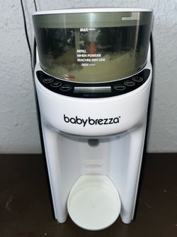 Baby Brezza formula mixer
