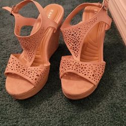 Bamboo Wedge Pink Heels Size 9