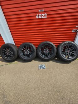 For sale set of TRD wheel and tire 20 toyota tundra TRD  2024