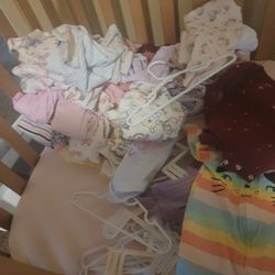 ropa New Born para niña solo un uso como nuevas