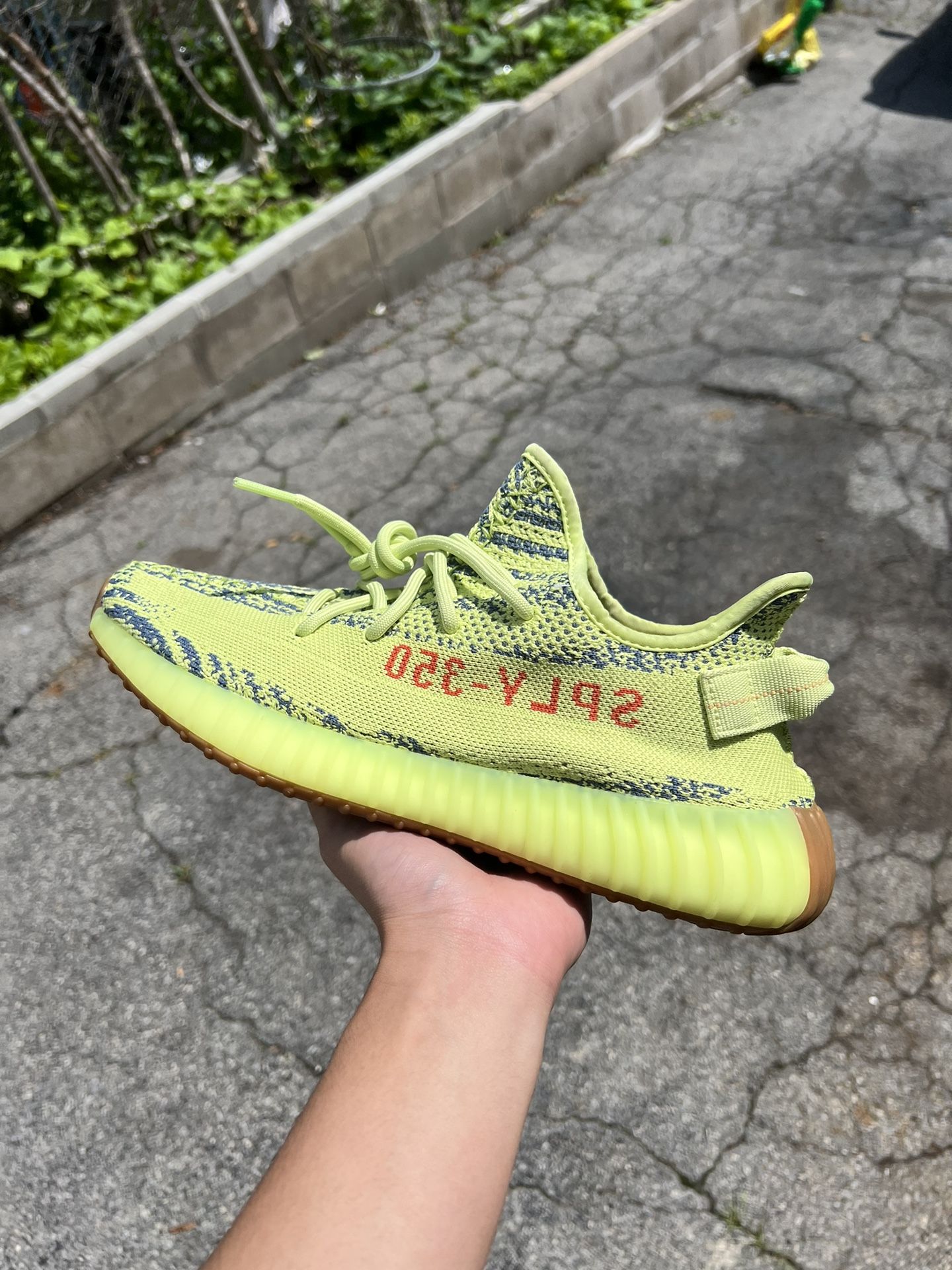 Yeezy 350 “Frozen Yellow”