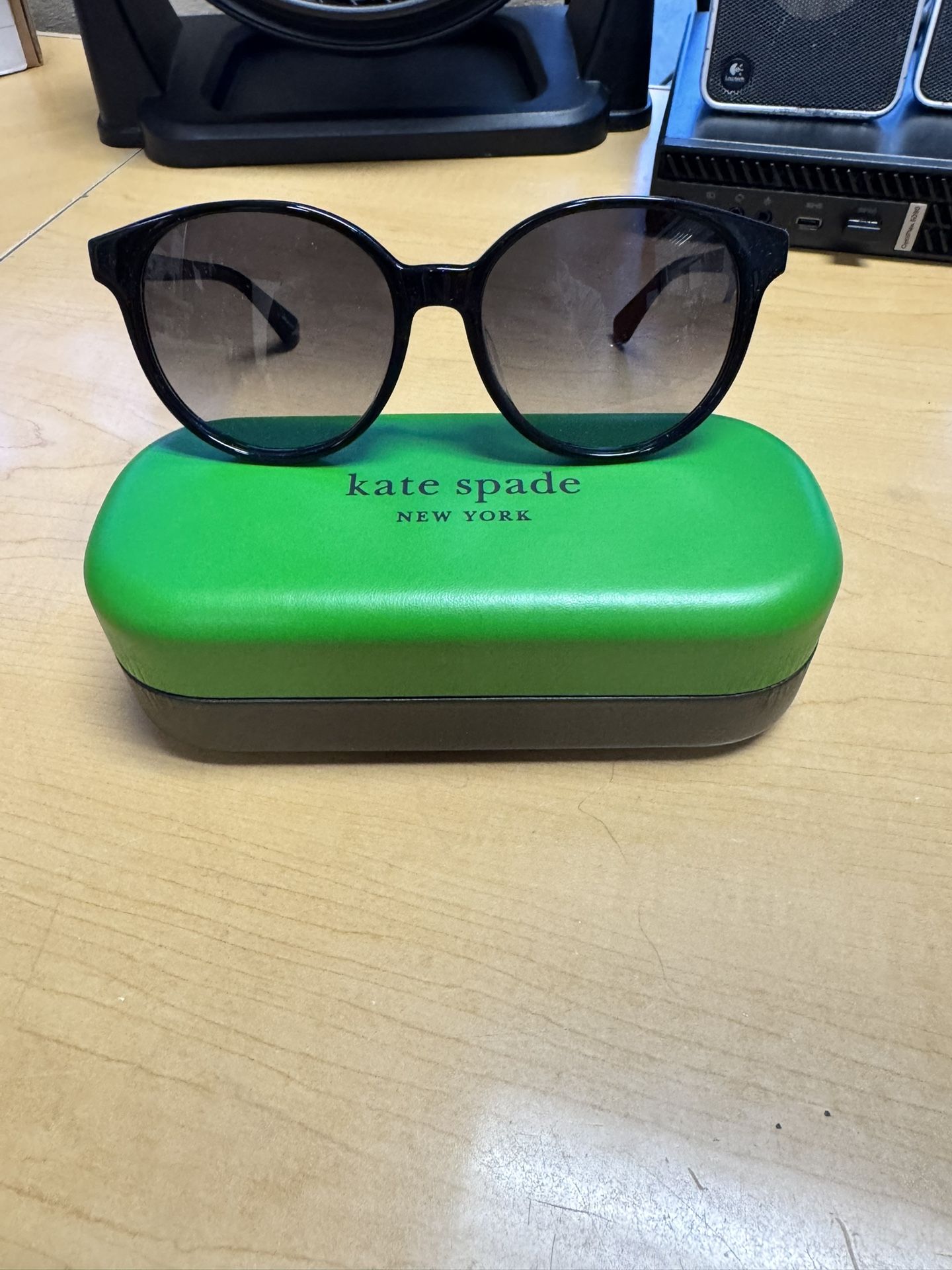Kate Spade Black Sunglasses with Hard Clam Case