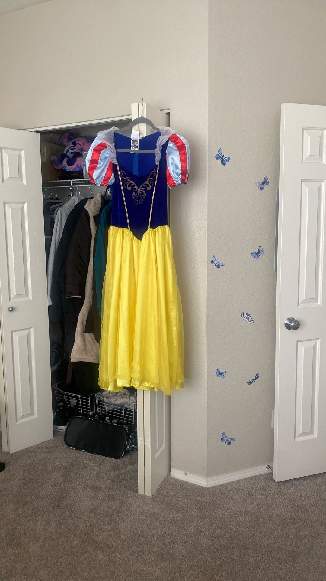 Snow White Dress Size M