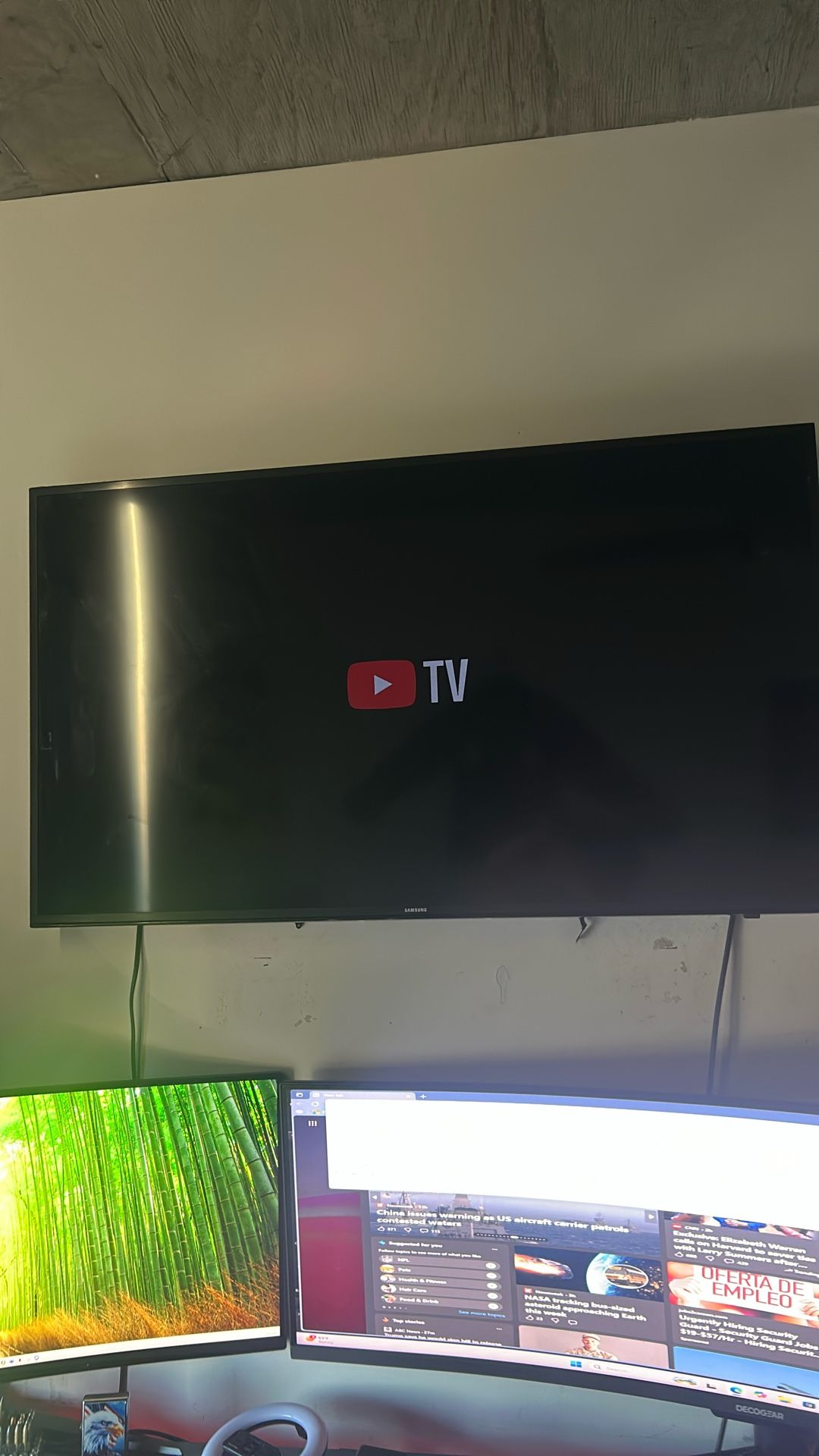 Samsung Flatscreen Tv