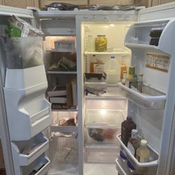 Whirlpool Fridge 25.4 Cu ft