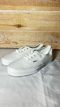 Classic White Vans Authentic Canvas Sneakers - Size Men 5 / Women 6.5  (Great Condition)