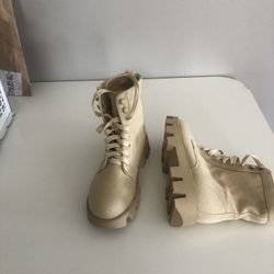Ladies Shoes 