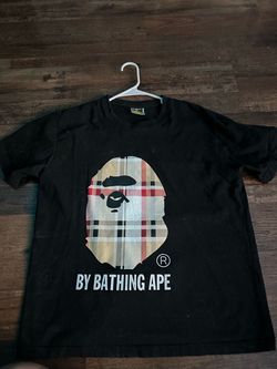 Bape T Shirt size Large used Authentic