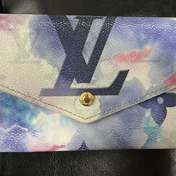 LOUIS VUITTON Women’s Wallet 