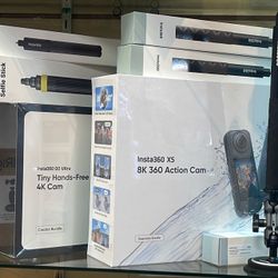 Insta360 X5 Essential Bundle 