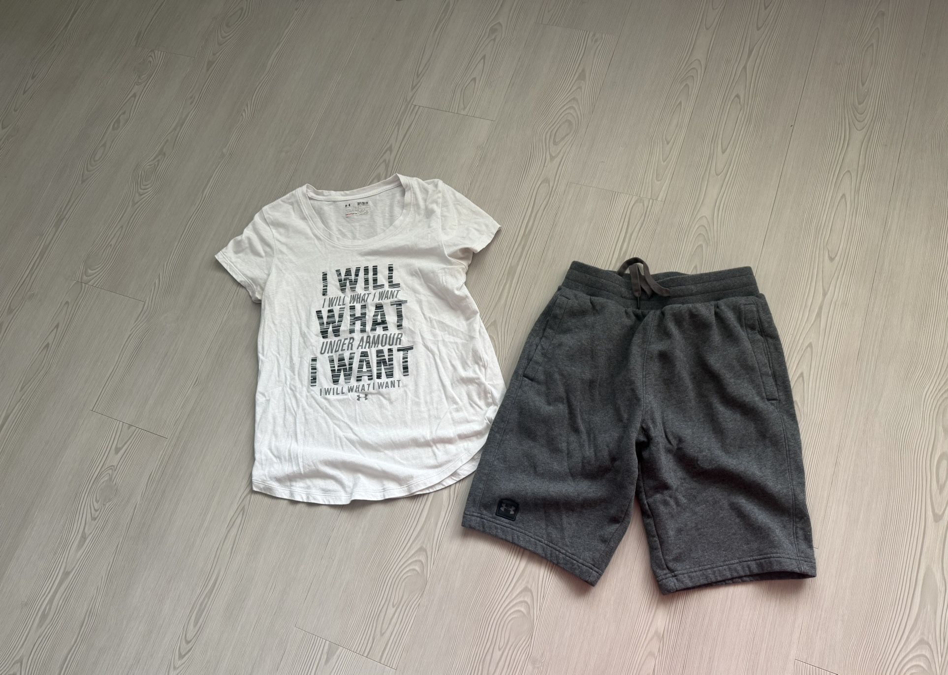 Women’s Under Armour Sz M