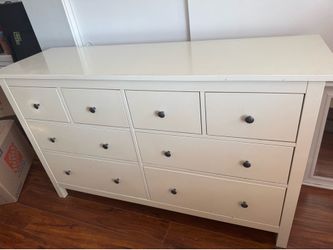 Dresser & Chest of Drawers for SALE!