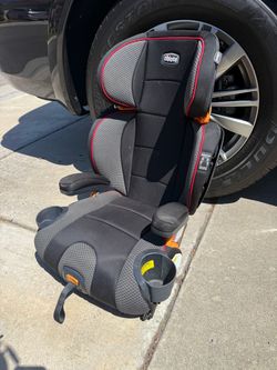 Chicco KIDFIT booster seat