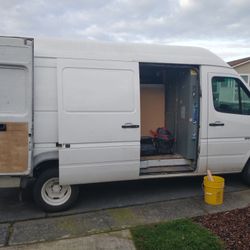 2004 Mercedes sprinter Van turbo Diesel high Ceiling 