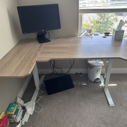 L-shaped Electronic Standing Desk