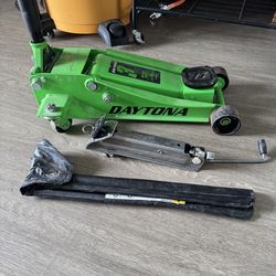 Daytona 3 ton floor jack