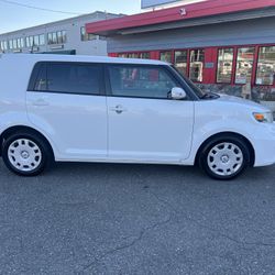 2012 Scion Xb 