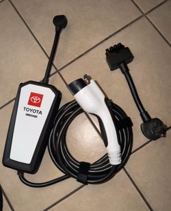 Toyota bZ4X OEM EV Charger PTQ64-00240 120-240V J1772