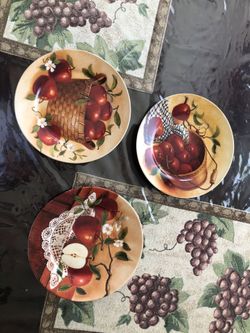 Beautiful Apple Plates