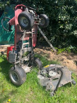 Honda HTR-3009 Riding lawn mower for parts