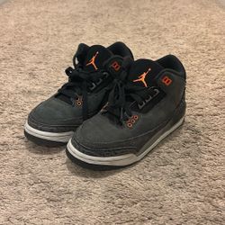Jordan 3 Retro (GS) Size 4.5