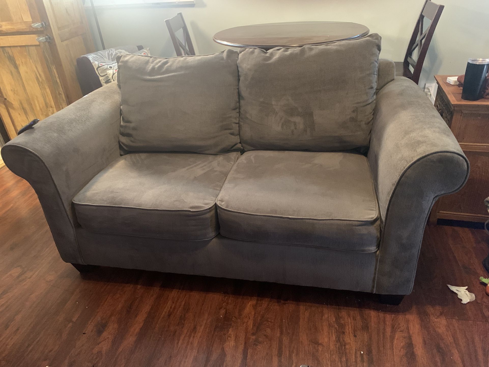 Loveseat Grey