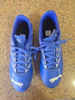 New! Men's Puma Soccer Cleats 9.5