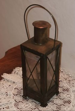 INDUSTRIAL METAL GLASS HANGING LANTERN DECOR