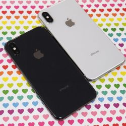 Apple IPhone Xs Unlocked For All Carriers - $1 Down Today - NO CREDIT Needed