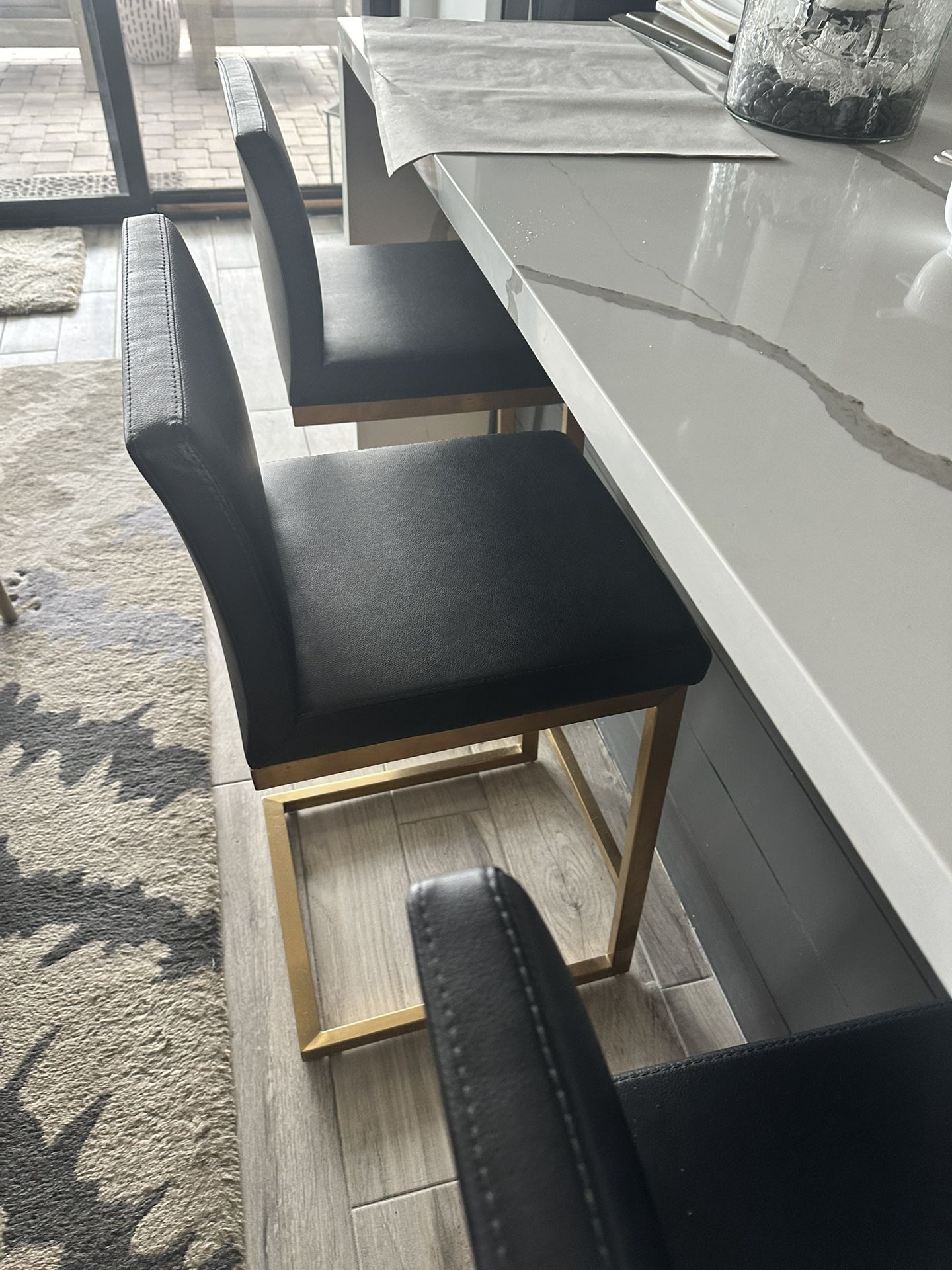 4 Counter Height Modern Bar Stools