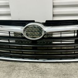 2014 - 2016 TOYOTA HIGHLANDER GRILLE OEM